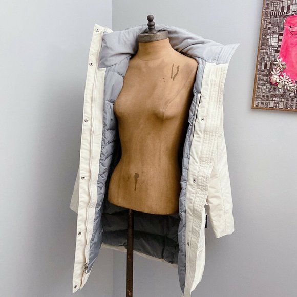 The North Face Outer Boroughs Faux Fur 550 Fill Down Parka Vintage White Size XS - Picture 10 of 12